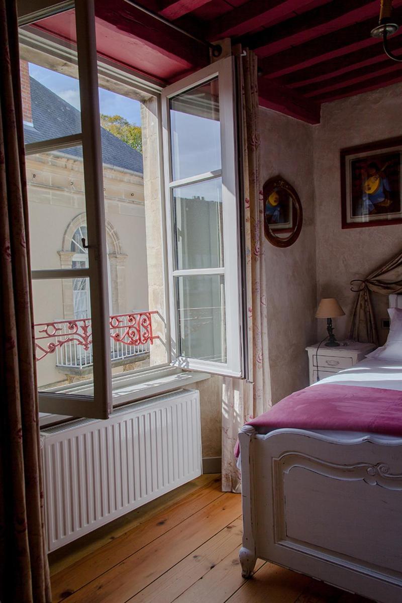 Manoir Sainte Victoire Bed & Breakfast Bayeux Exterior foto
